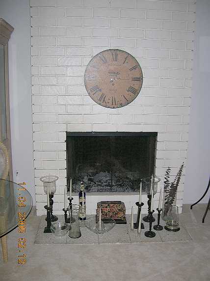 Photo/Jasmine/J1-FirePlace2005.jpg